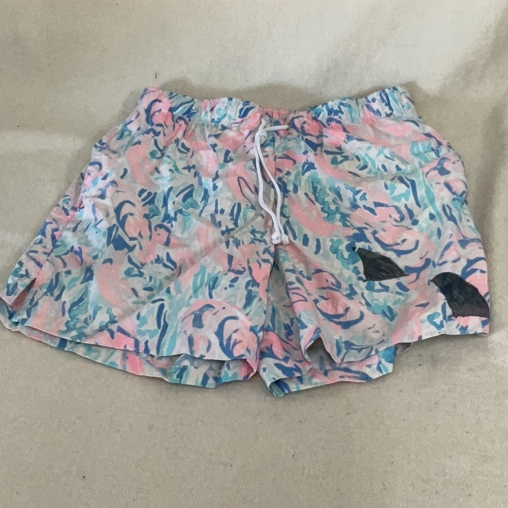 EUC Mens lilly Pulitzer swim trunks
